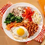 Bibimbap de atún estilo coreano